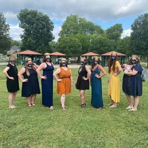 Meet your Posher, Anna shay